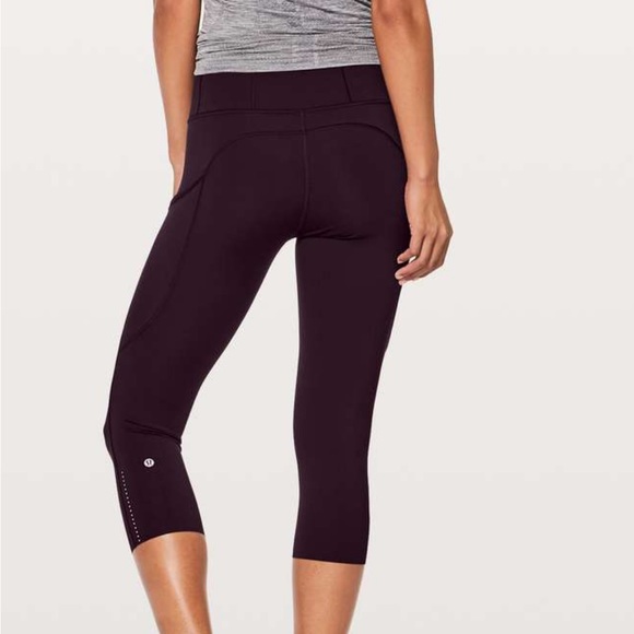 Lululemon Fast and Free Crop II - Picture 1 of 5